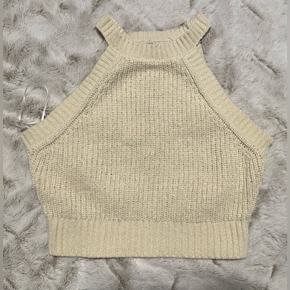 Hunter & Brown Tops - Hunter & Brown Cream Acrylic Halter Knit Crop Top